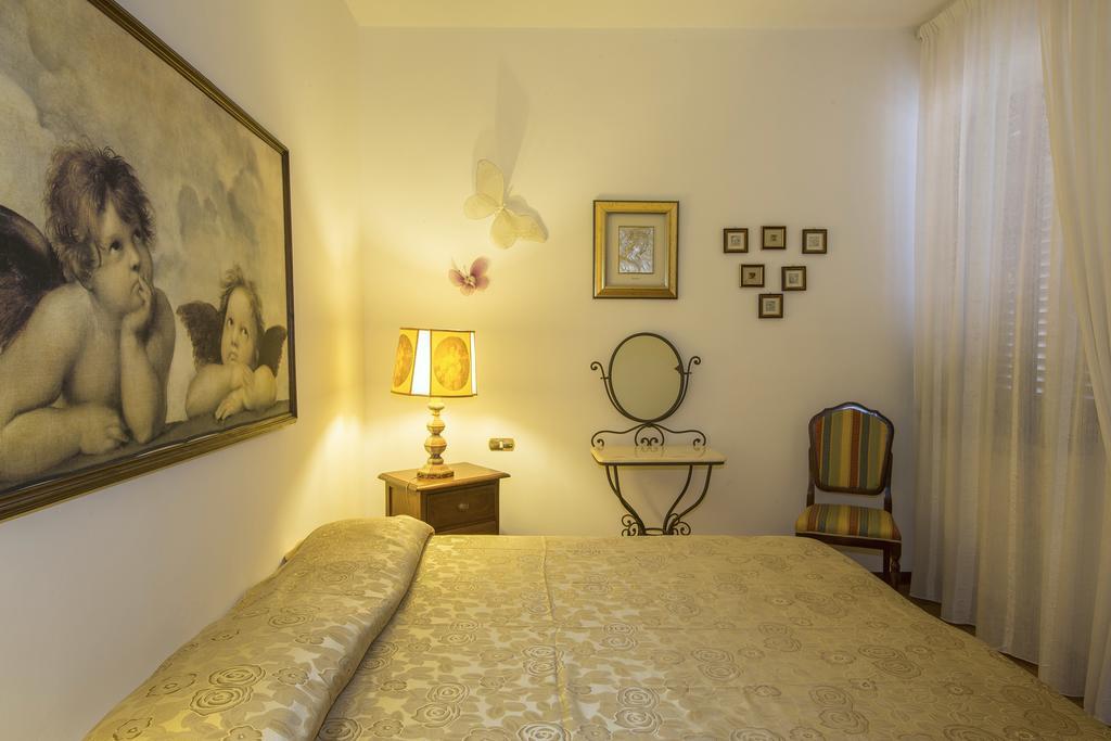 Villa La Casa Di Gigliola Monticiano Zimmer foto