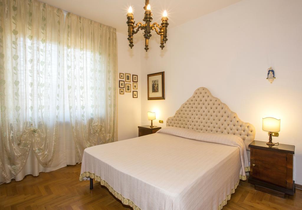 Villa La Casa Di Gigliola Monticiano Zimmer foto